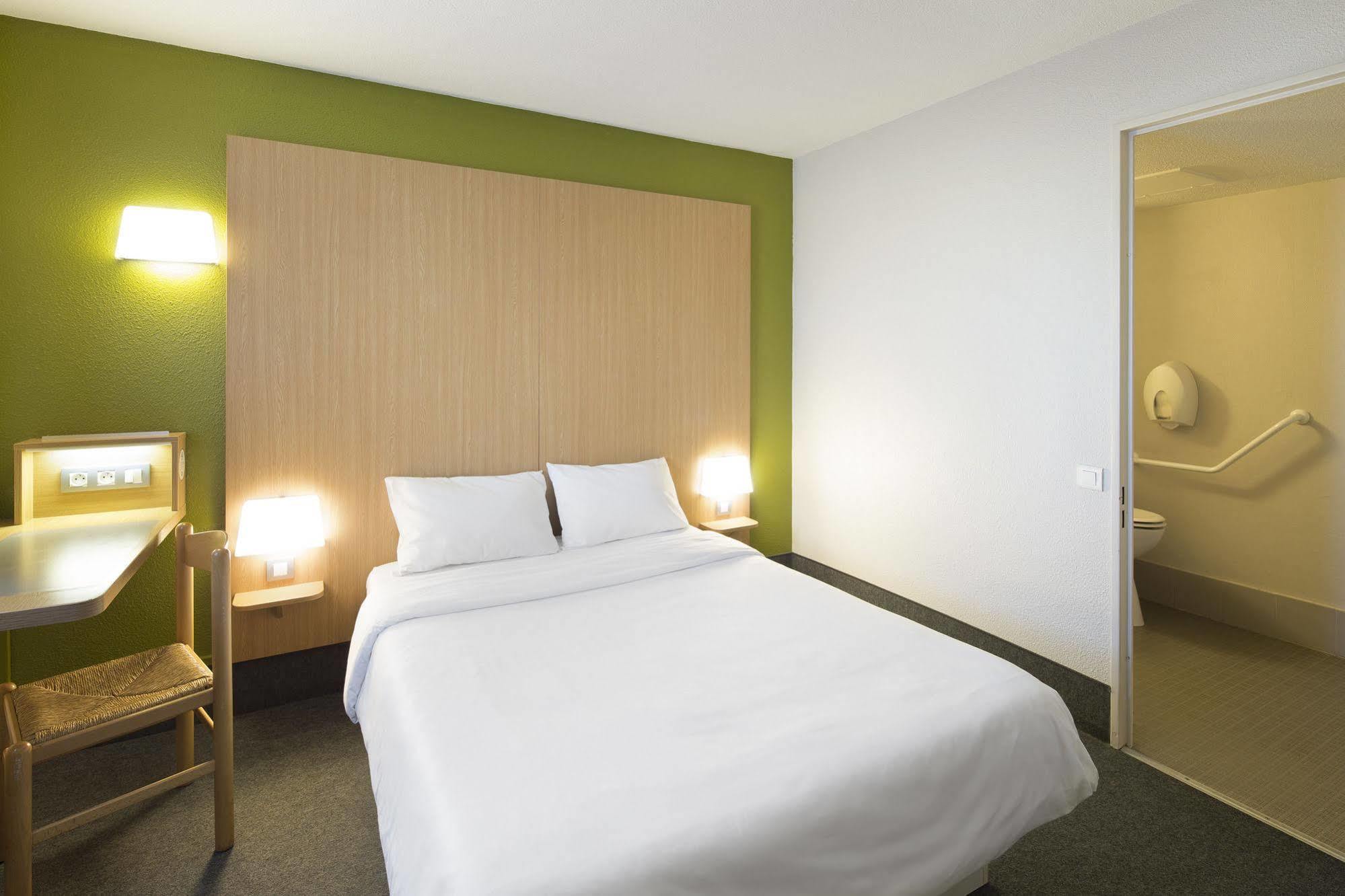 B&B Hotel Lille Tourcoing Centre Экстерьер фото