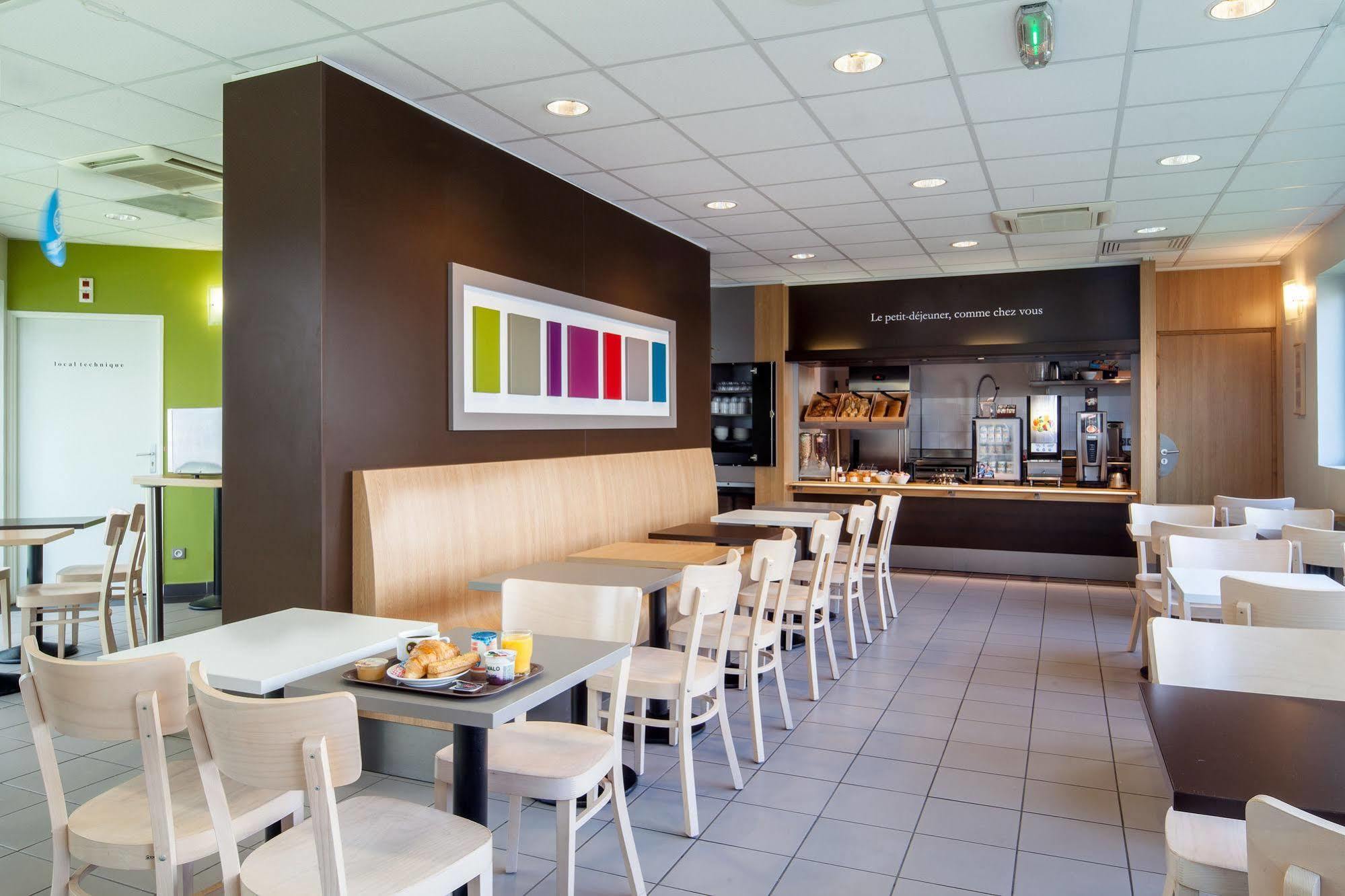B&B Hotel Lille Tourcoing Centre Экстерьер фото
